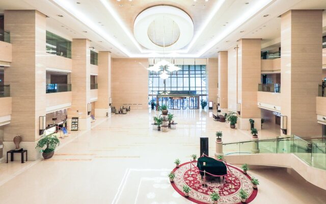 White Horse Lake Jianguo Hotel