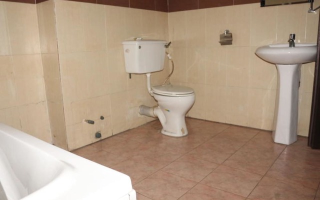 Michelle Suites