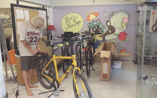 Spinning Bear Hostel