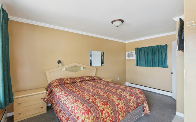 Curry’s Motel by OYO Saginaw MI