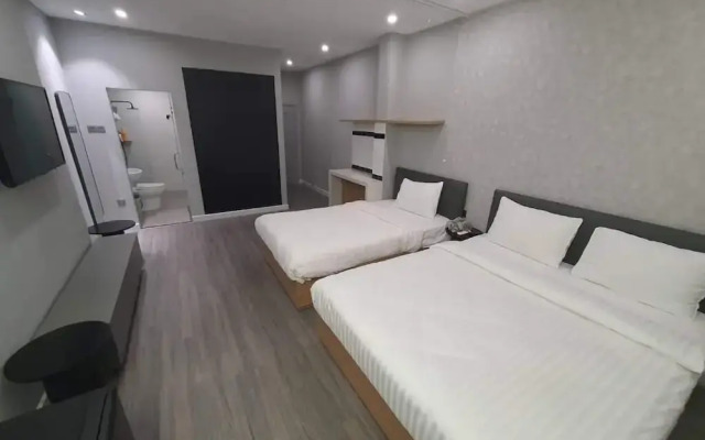 The Hotel Nicecy