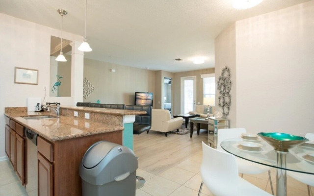 Vista Cay Getaway