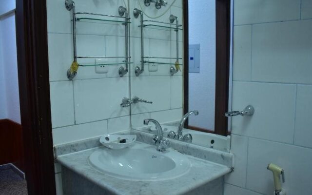 Genac Hotel