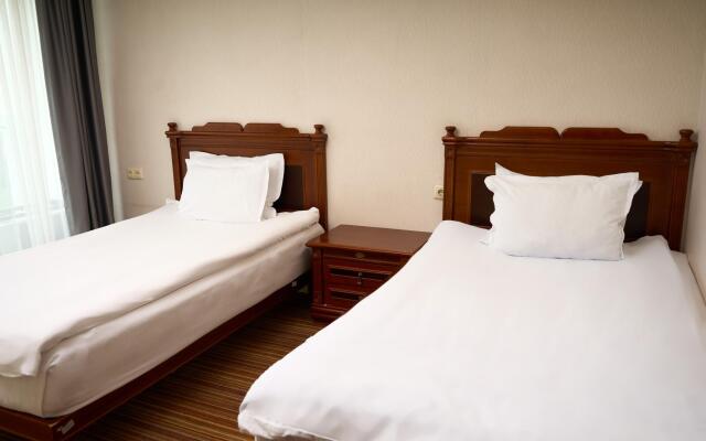 Almaty Hotel