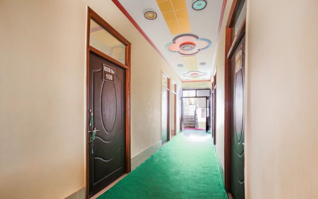 Muni ji Restaurant & Hotel by OYO Rooms