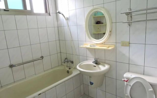 Xiangyang Tianyuan Ju Homestay