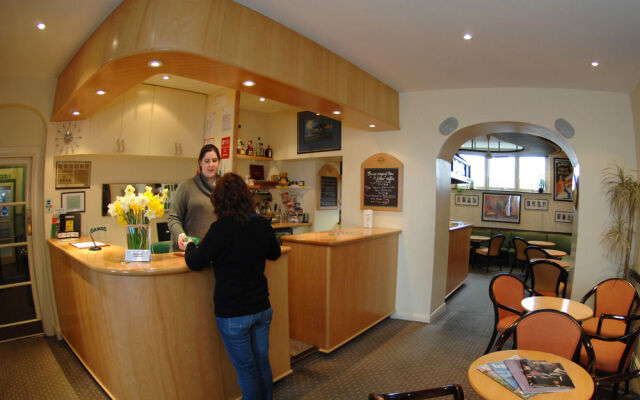 Fourcroft Hotel
