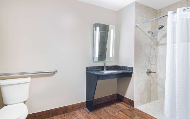 Baymont by Wyndham Commerce GA Near Tanger Outlets Mall