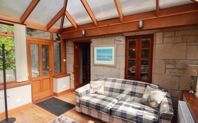Auchenheglish Lodges - The Smiddy