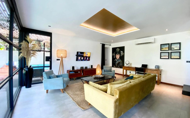 Karmagali Boutique Suites (Adults Only) & Private villas (families)