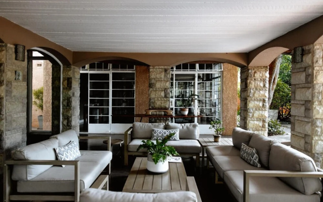 The 5 Sandalwood Lodge is Situated in Mount Pleasant - 2019