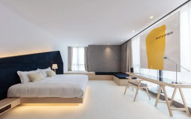 Wheat Youth Arts Hotel