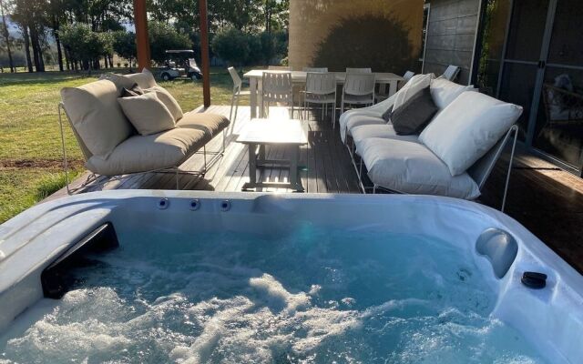 Blackwattle Luxury Retreats