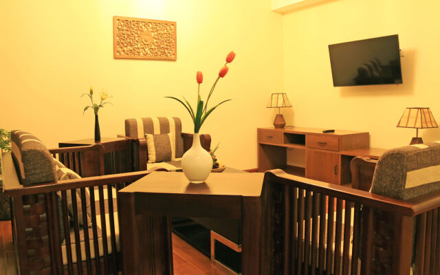 Eastern Palace Hotel