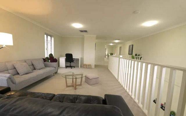 Newly Modern Home for Big Group near SC
