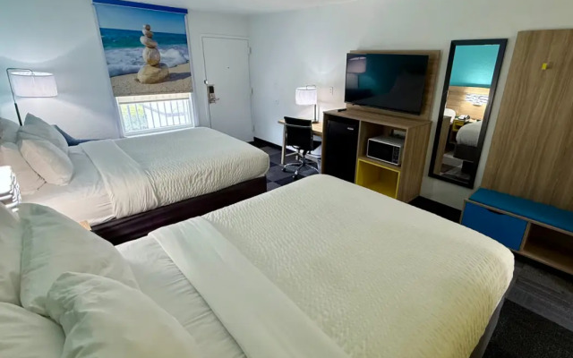 Days Inn by Wyndham Eglin AFB