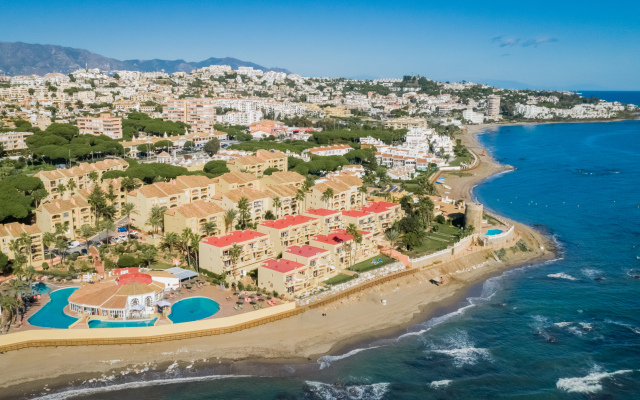 Macdonald Dona Lola Resort