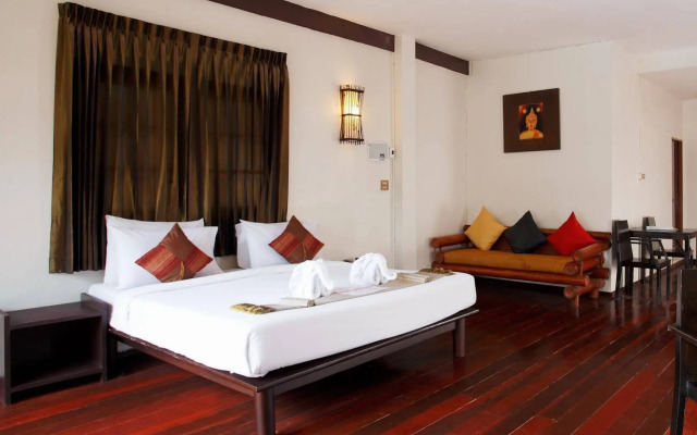 Bamboo Beach Hotel & Spa