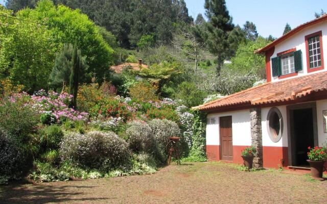 Casas Valleparaizo Mountain