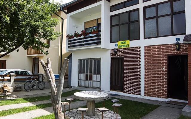 Apartments Mijatovic