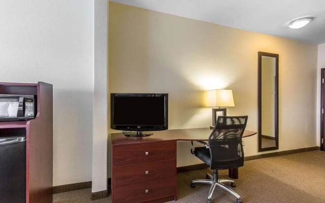 Sleep Inn & Suites Bush Intercontinental - IAH East