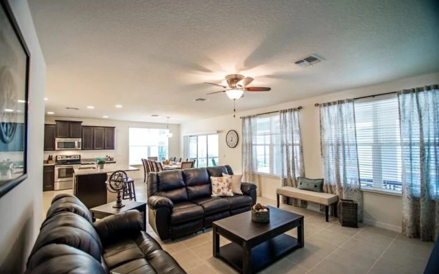 Suffolk Place Holiday Home 4111