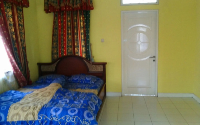 Villa Kota Bunga Aster