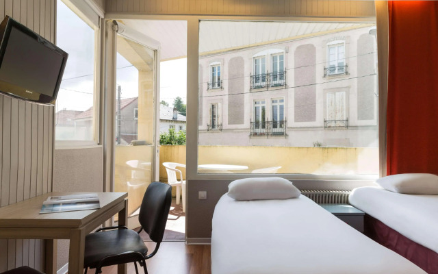 The Originals Access, Hôtel Arum