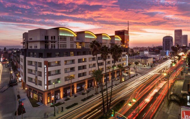 Wilshire La Brea Apartments