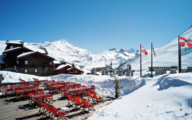 Pretty Apartment Just 300 Meters From the Slopes in Tignes