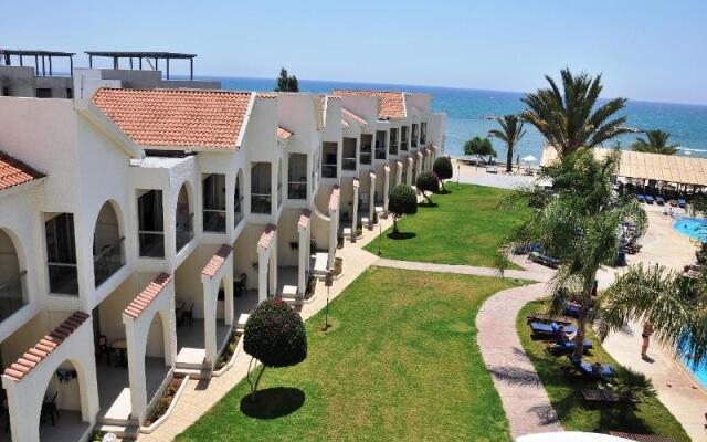 Radisson Beach Resort Larnaca