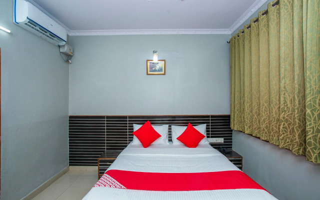 White Fort Lodge by OYO Rooms