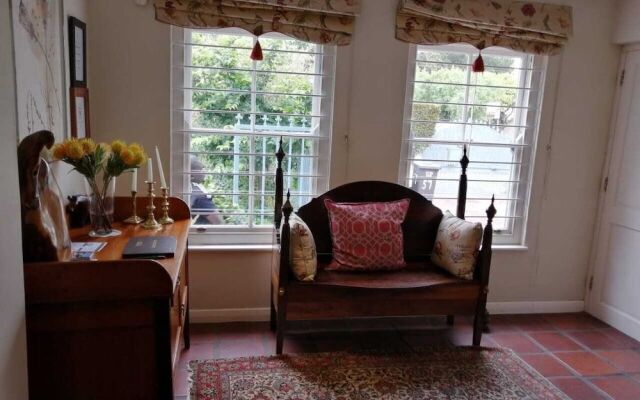 The Oval Bed and Breakfast