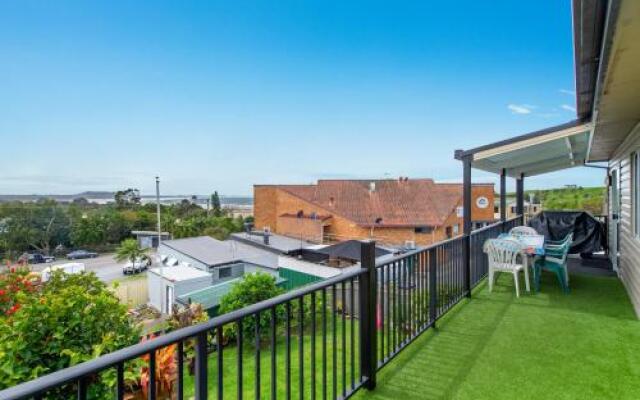 Sea View, 3 Hodgson Street