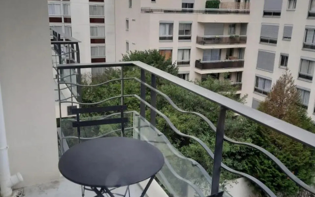 Studio With Balcony In Issy Les Moulineaux