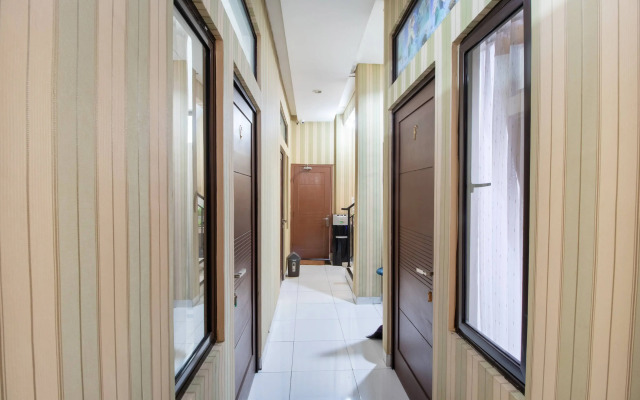 OYO 3253 Sofia Residence Syariah
