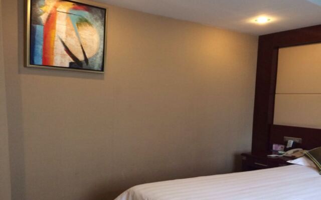 Atour Hotel Central Plaza Shangrao