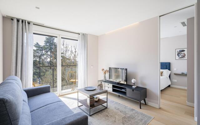 Palacio Real M (Csv40)