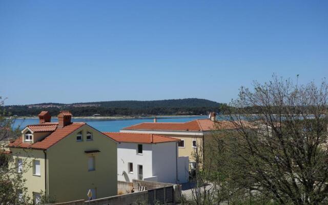 Apartment Zoran Pošesi