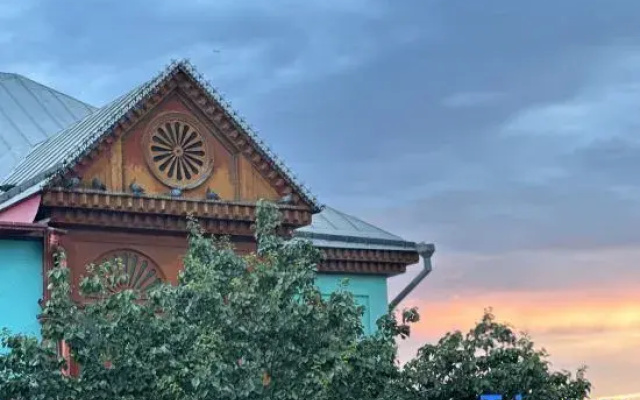 Hi YiLi·blue lane villa(Yili Old Town Kazanqi Branch)