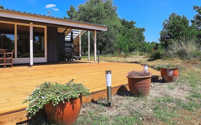 Sun-kissed Holiday Home in BlÃ¥vand near Sea