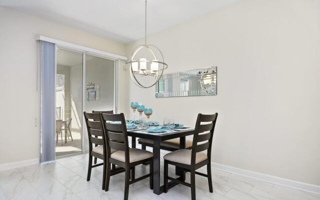 Gorgeous Home in Unbeatable Location