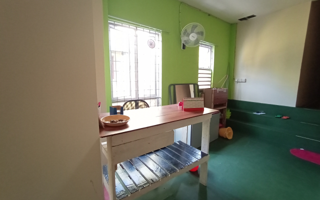 SPOT ON 90119 Bed's Guesthouse