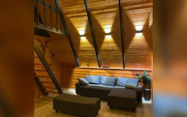Mi̇ra Bungalov