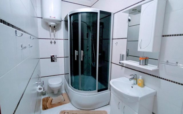 Уютная квартира-студия в двух шагах от метро Спортивная