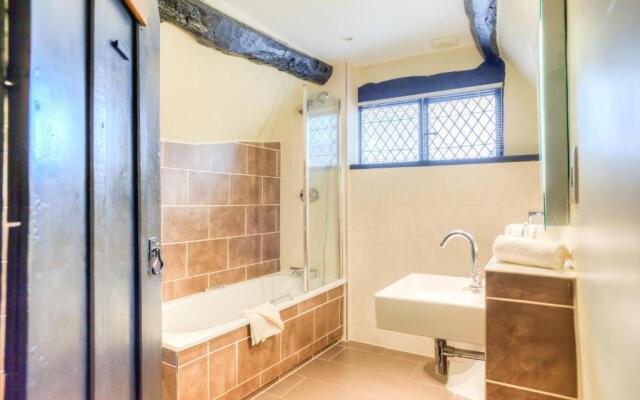 Mercure Stratford Upon Avon Shakespeare Hotel