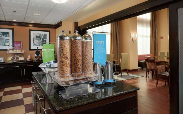 Hampton Inn & Suites Oxford Anniston