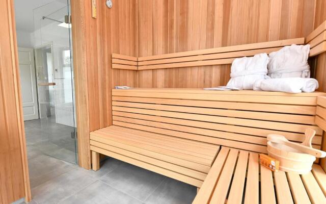 Villa "Levante" F659 Gartenwohnung mit Kamin, Sauna, Terrasse