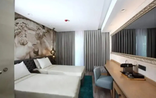 Eskiceshme - Adults Only - Special Class