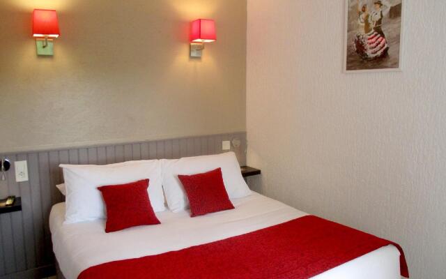 Logis Hotel Le Clos Charmant